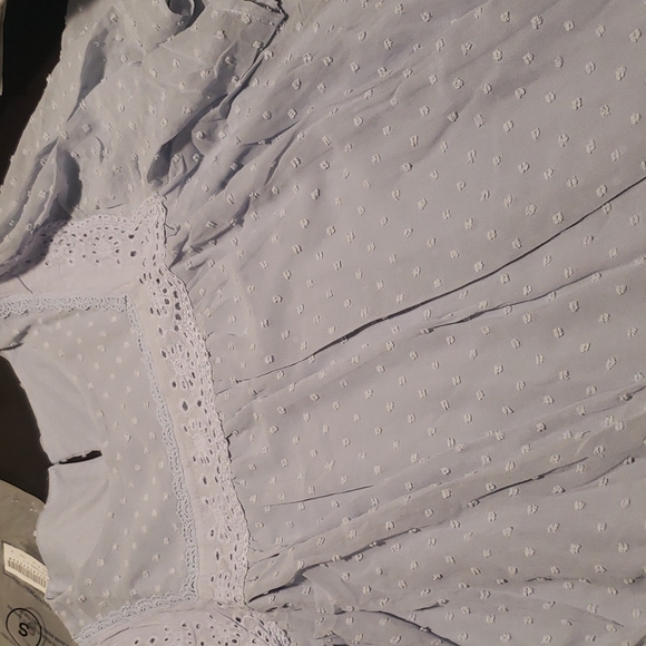 ♥️New boutique swiss dot flutter sleeve top - Picture 12 of 14